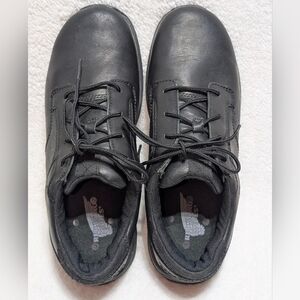 Red Wing Men's 9.5 ComfortPro Soft Toe Oxford Safety Shoes Anti Slip Oil SD ASTM